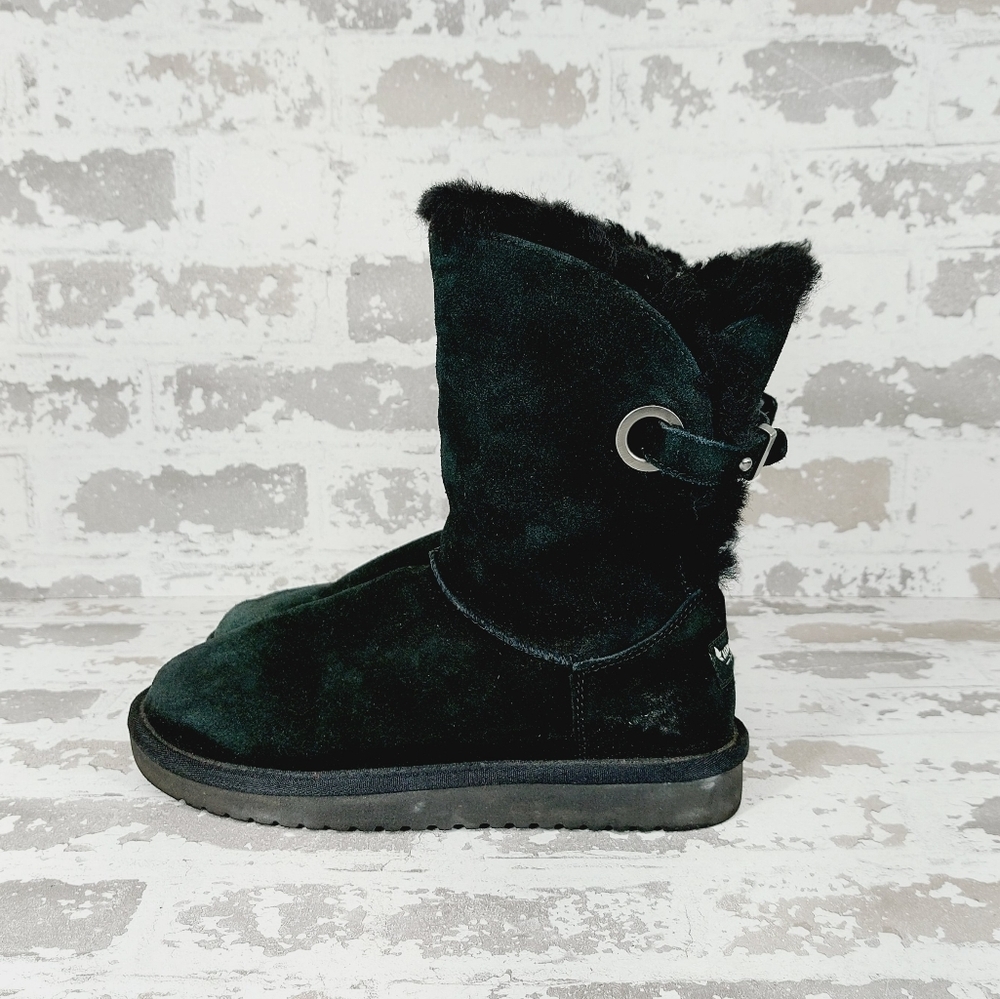 Koolaburra by Ugg Remley Short Black Suede Leather Strap Winter Boots W57